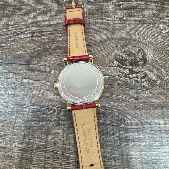 Michael Kors Watch Lot of 9 Fashion Luxury Watch AS IS Needs Battery main image 10